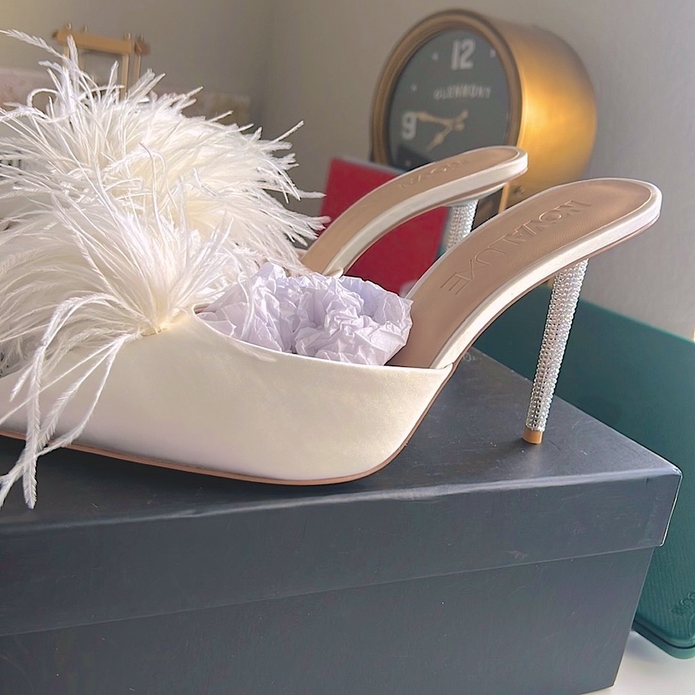 S T O P!!✨ GiGi Embellished (White) Pumps